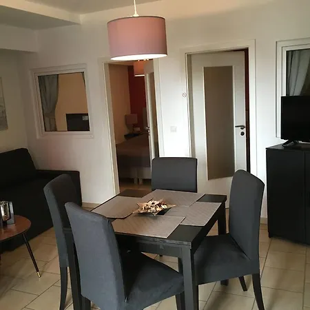 Waldblick * באבה